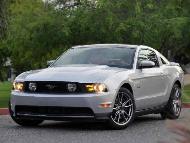 Рис.3 Ford Mustang 5.0 GT 2010