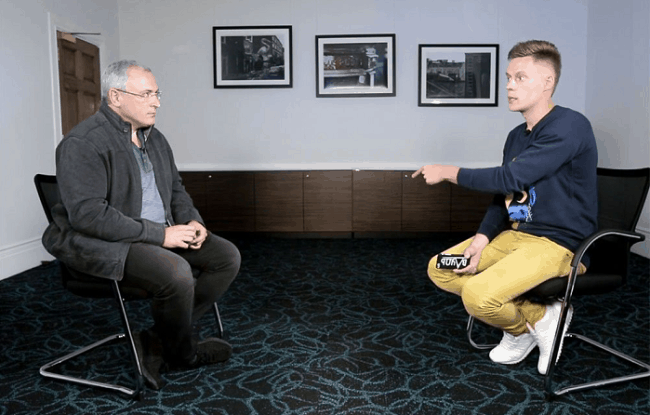 Рисунок 2. Ходорковский дает интервью Дудю