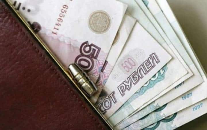Какая средняя зарплата в Калининграде
