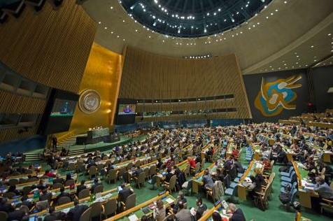 Фото: Зал Генеральной ассамблеи. Источник: Аманда Войсард/ООН